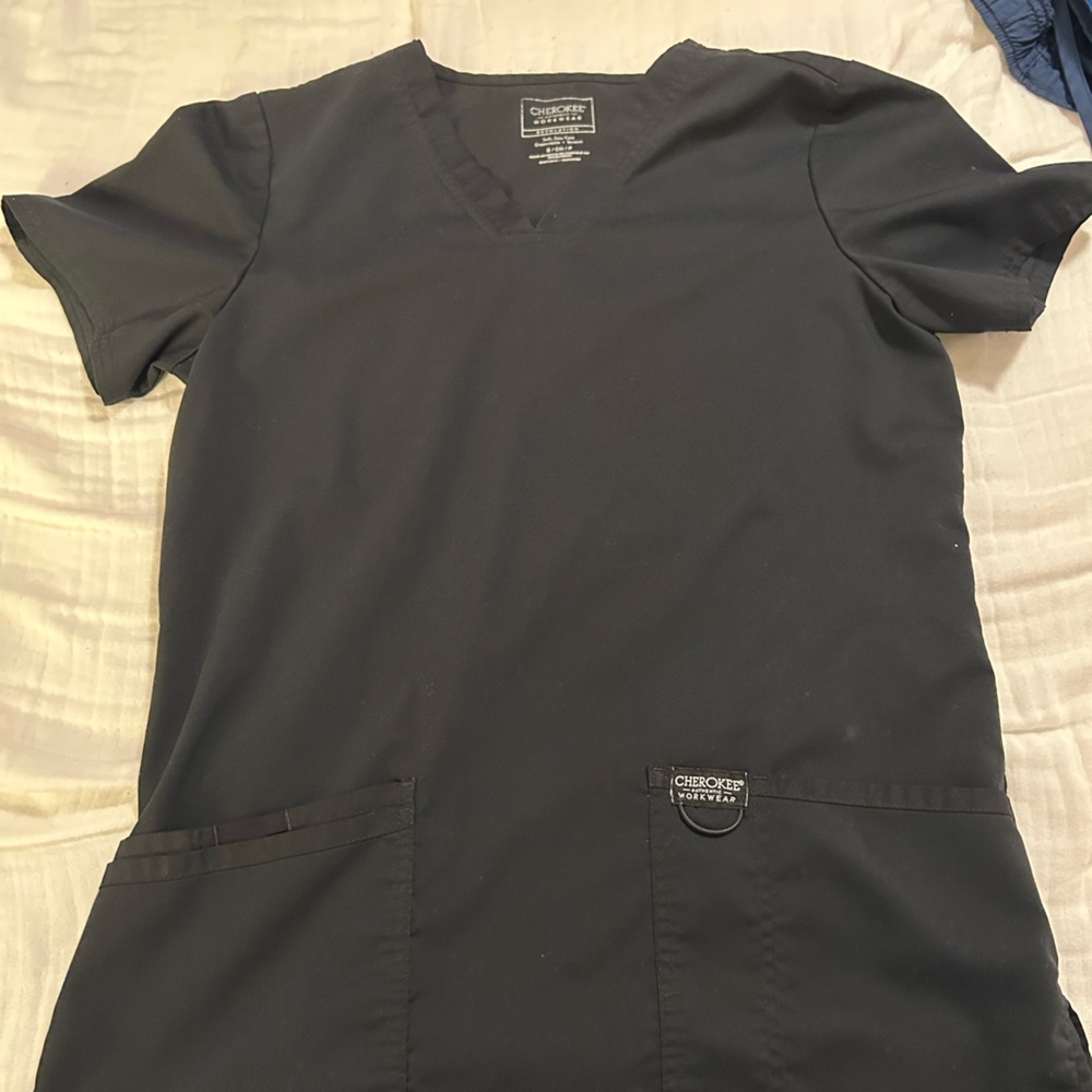 Cherokee Women’s Scrub Top